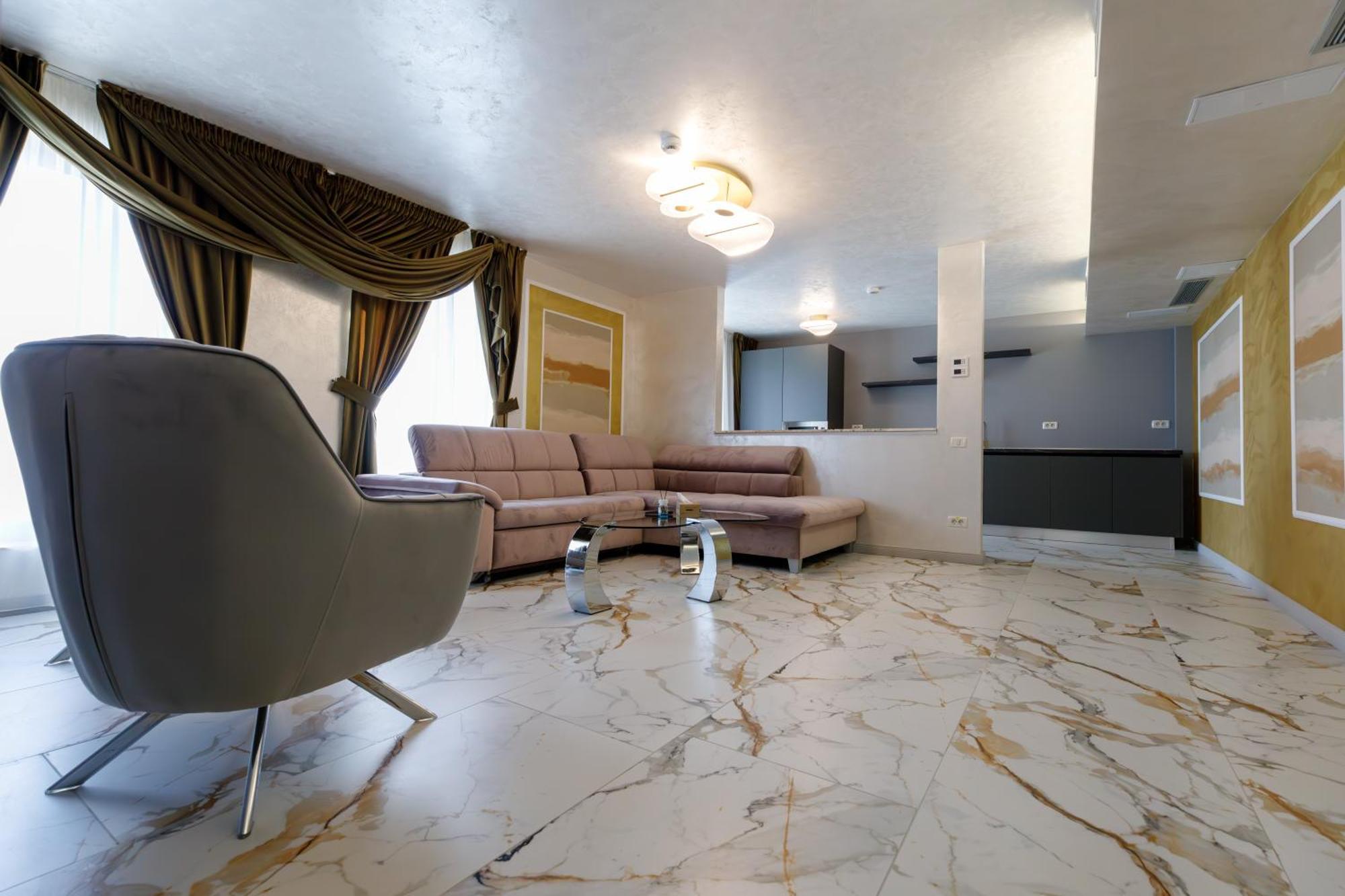 River Place Pitesti Exterior photo